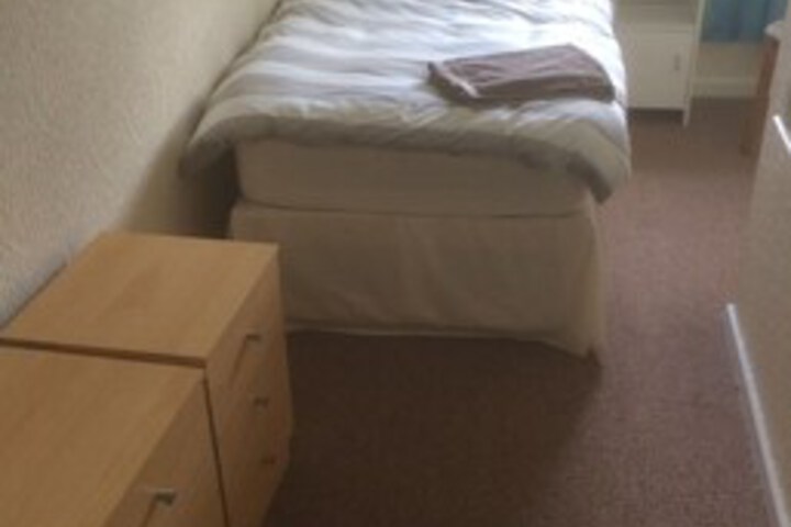 Room 17 of 24