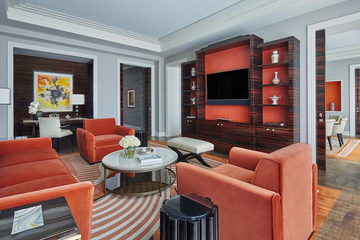Room 40 of 147