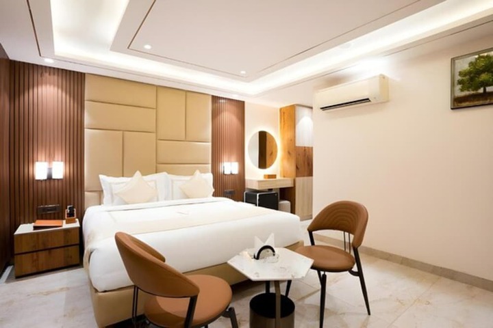 Room 16 of 27