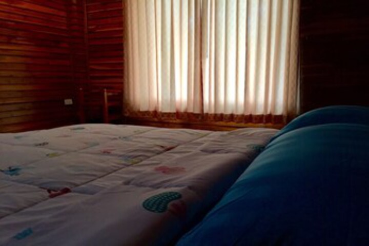 Room 14 of 37