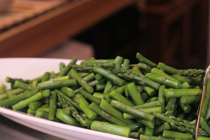 Dining 45 of 65