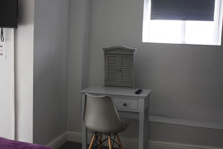 Room 10 of 63