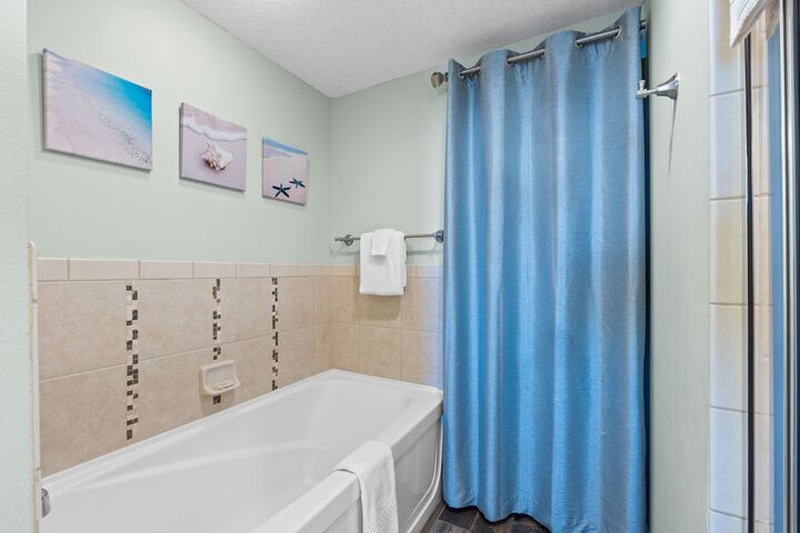 Room 270 of 308