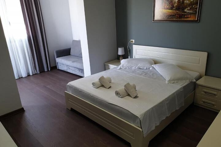 Room 55 of 66