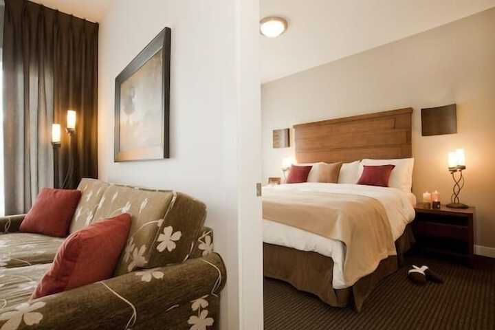 Room 5 of 25