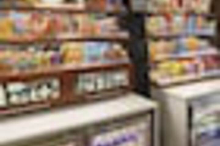 Snack bar