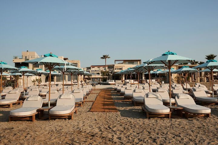 Beach 196 of 212