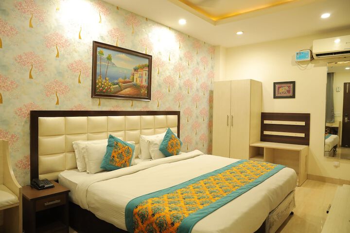 Room 21 of 60