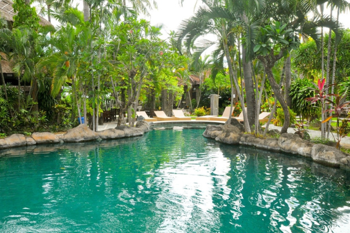 Pool 3 of 12