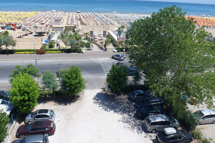 Beach 65 of 77