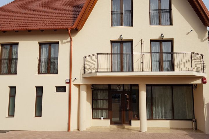 Hotel 73 of 73