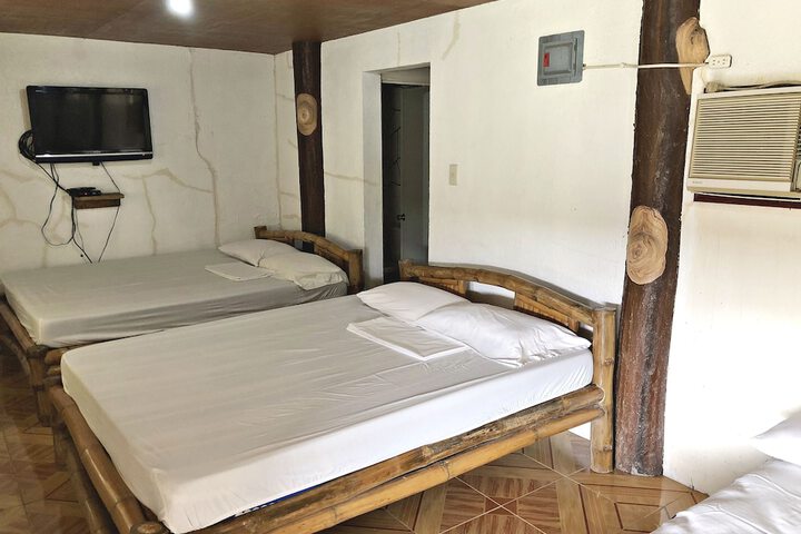 Room 8 of 44