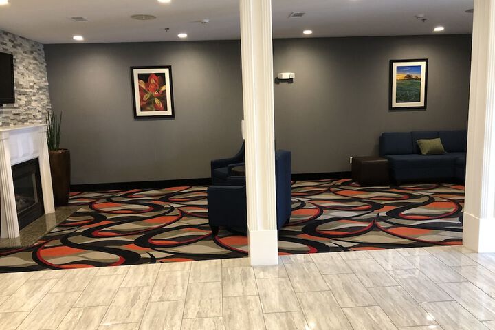 Hotel Interior 77 of 90