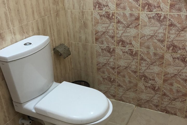 Room 25 of 42