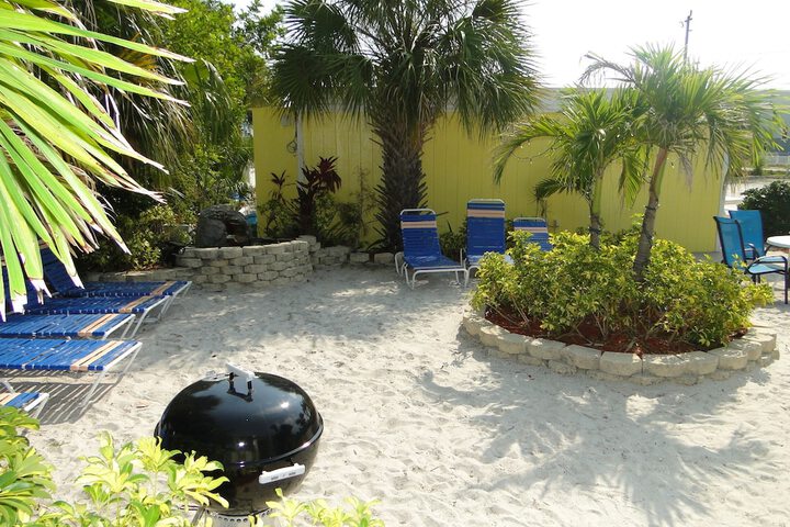 Hotel Exterior 312 of 359