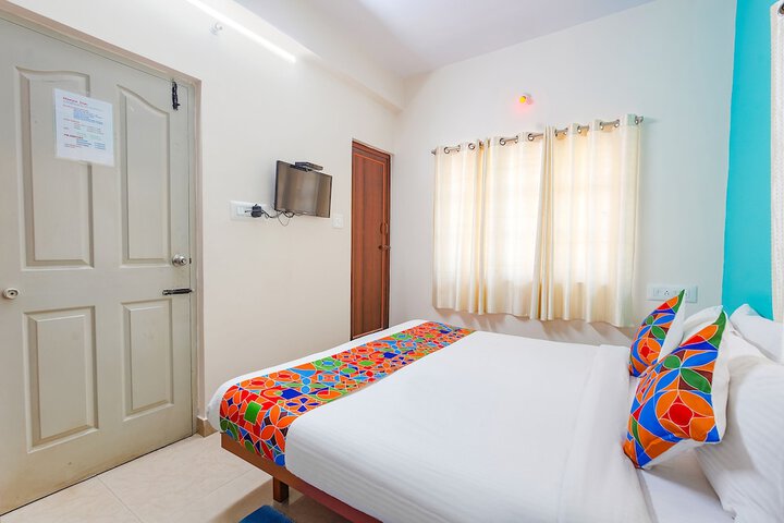 Room 11 of 26