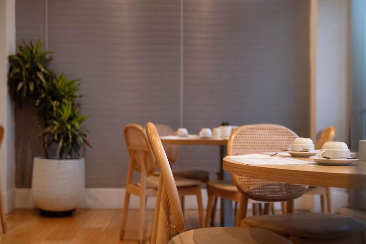 Dining 83 of 107