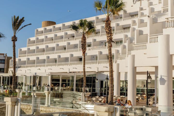 Hotel 180 of 184