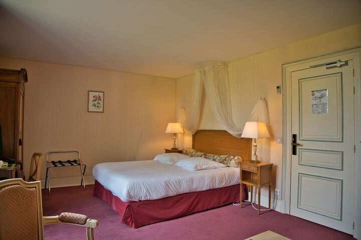 Room 48 of 75