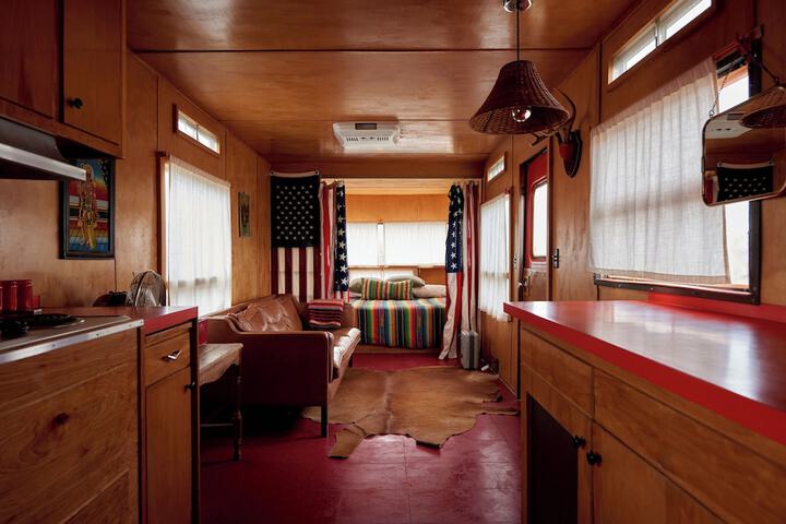 Room 34 of 71