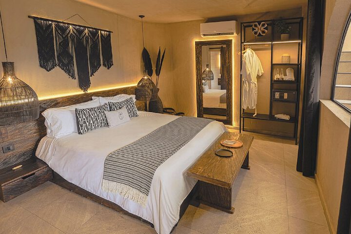 Room 45 of 92