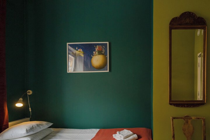 Room 35 of 87