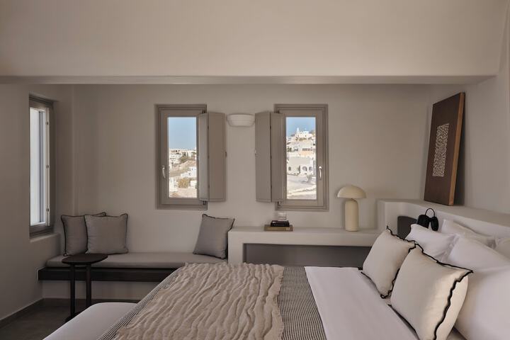 Room 15 of 76