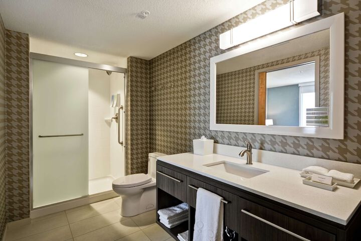 Bathroom shower