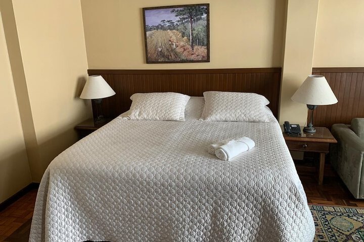 Room 8 of 63