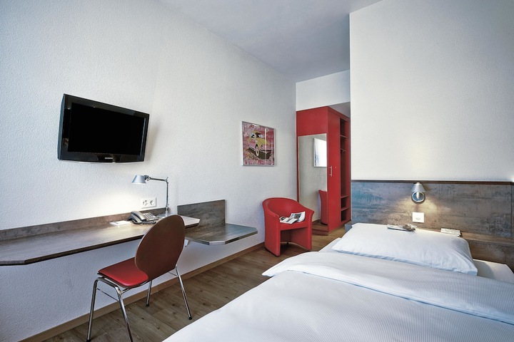 Room 38 of 58