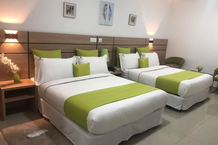 Room 9 of 23