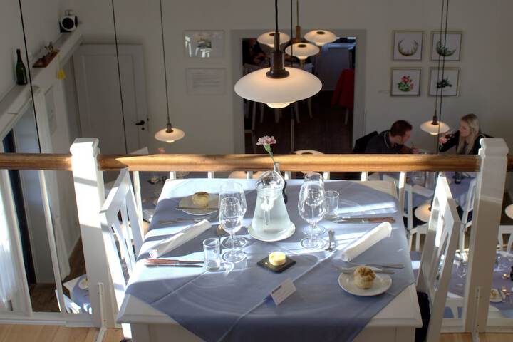 Breakfast/Coffee Service 12 of 22