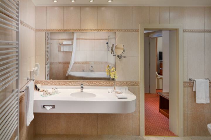 Bathroom Interior Photo