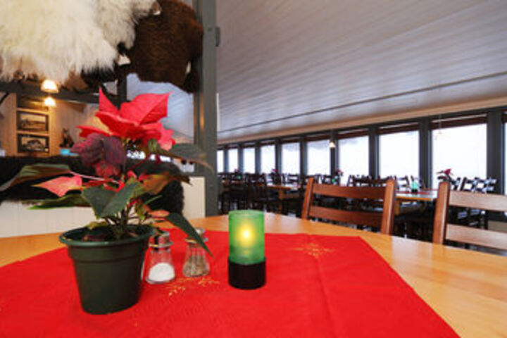 Dining 105 of 119