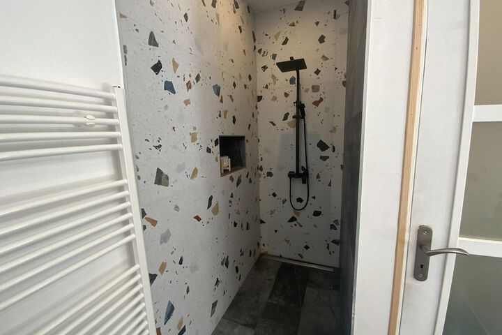 Room 12 of 13
