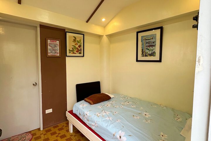 Room 26 of 72