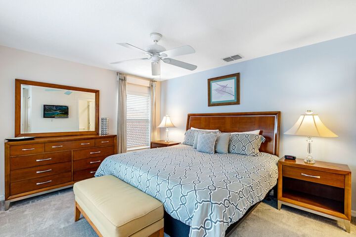 Room 4 of 55