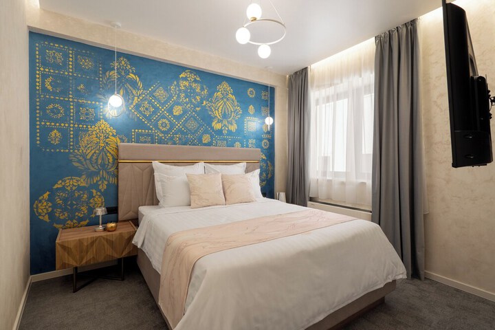 Room 377 of 552