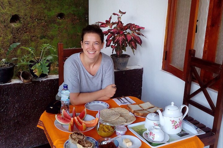 Dining 2 of 3