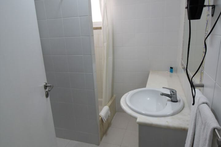 Room 14 of 101
