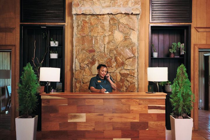 Concierge desk