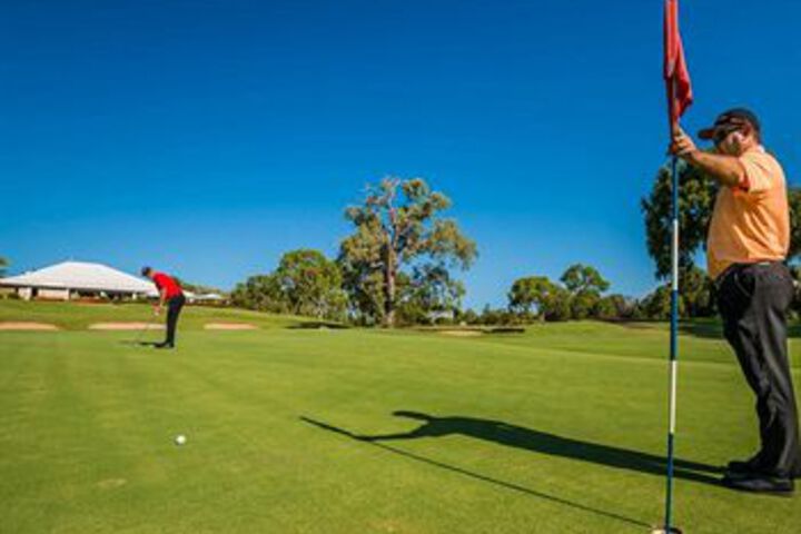Golf 32 of 46