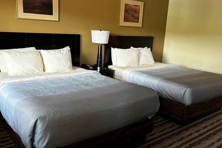 Room 6 of 26