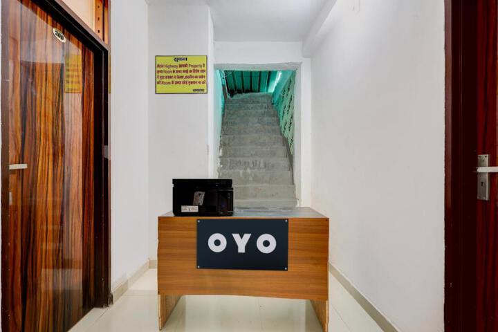 Hotel O Royal