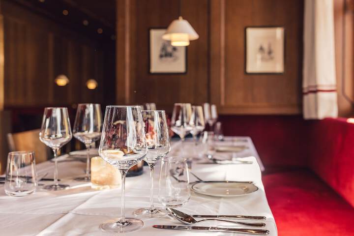 Dining 101 of 125