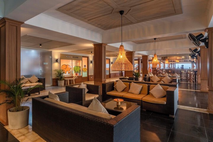 Hotel Interior 13 of 149