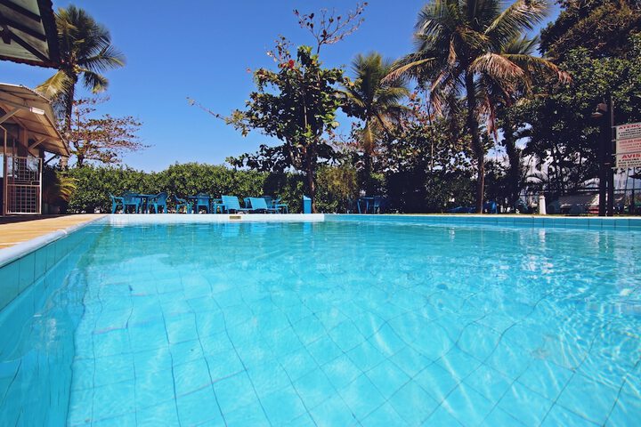 Pool 34 of 64