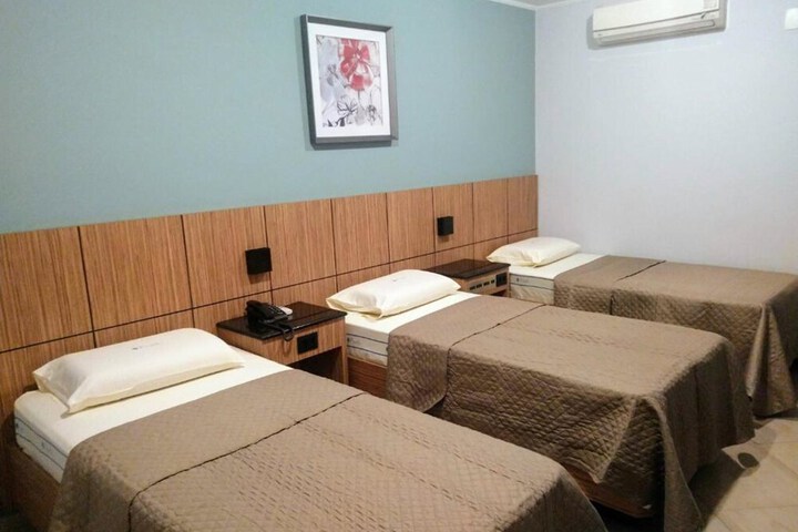 Room 17 of 43