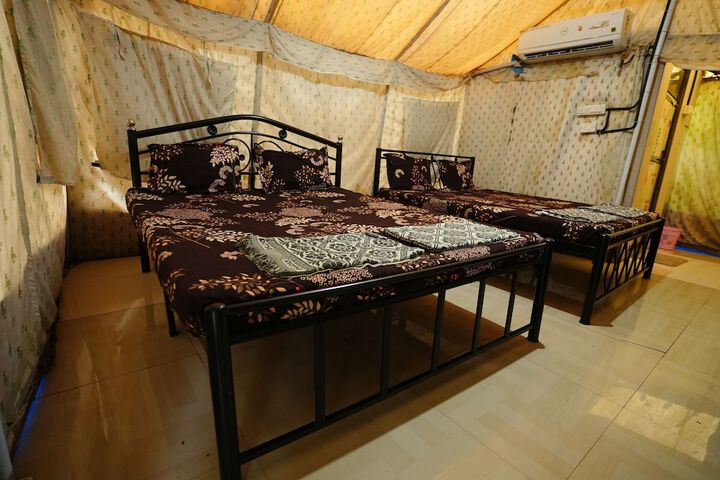 Room 8 of 59