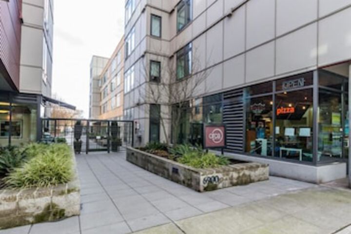 Exterior of Zen at the Lake